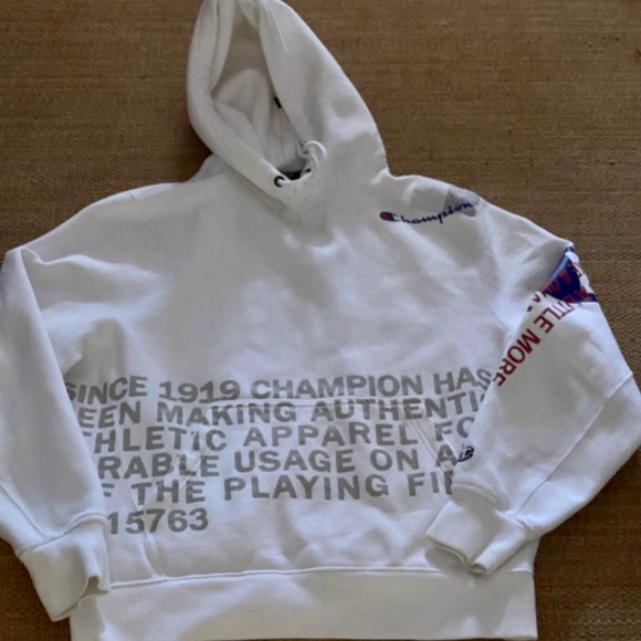 Men’s Champion Sweatshirt Size Medium - Picture 3 of 4